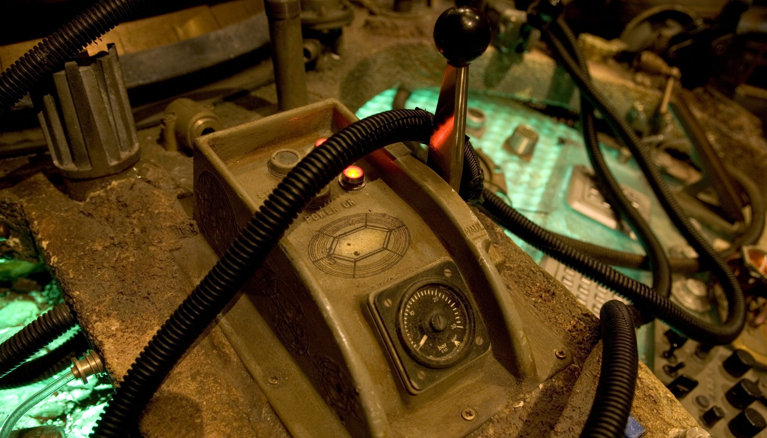 The Coral De-Mat Lever